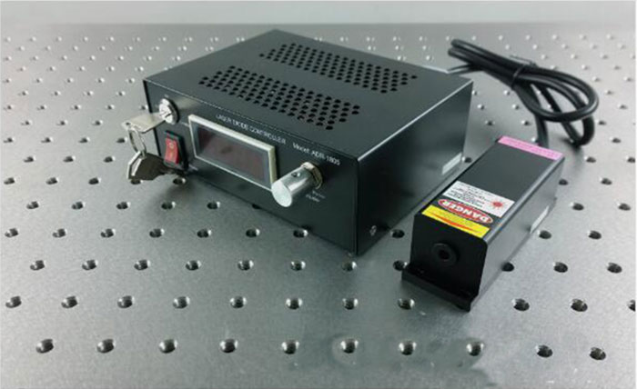 1450nm 1500mW IR Semiconductor Laser High Power Laser Output Power Adjustable - Click Image to Close